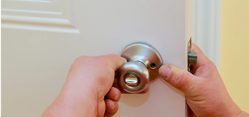 After-hours Locksmith For Lock And Key Installation in Lakewood, CA