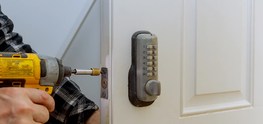 Digital Locks For Home Invasion Prevention in Lakewood, CA