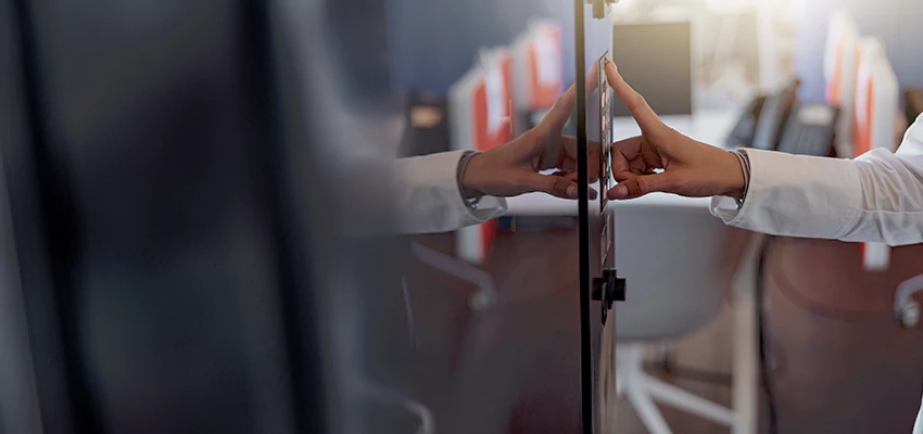 Property Management Locksmith For Key Programming in Lakewood, CA