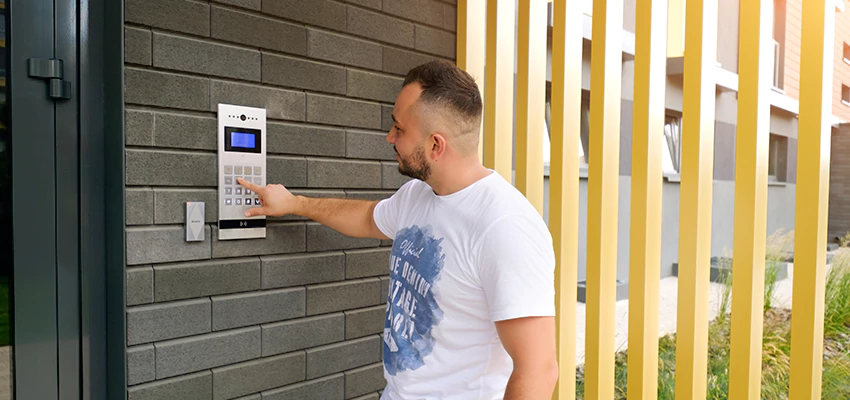 Locksmith Company For Smart Lock System Installation in Lakewood, California